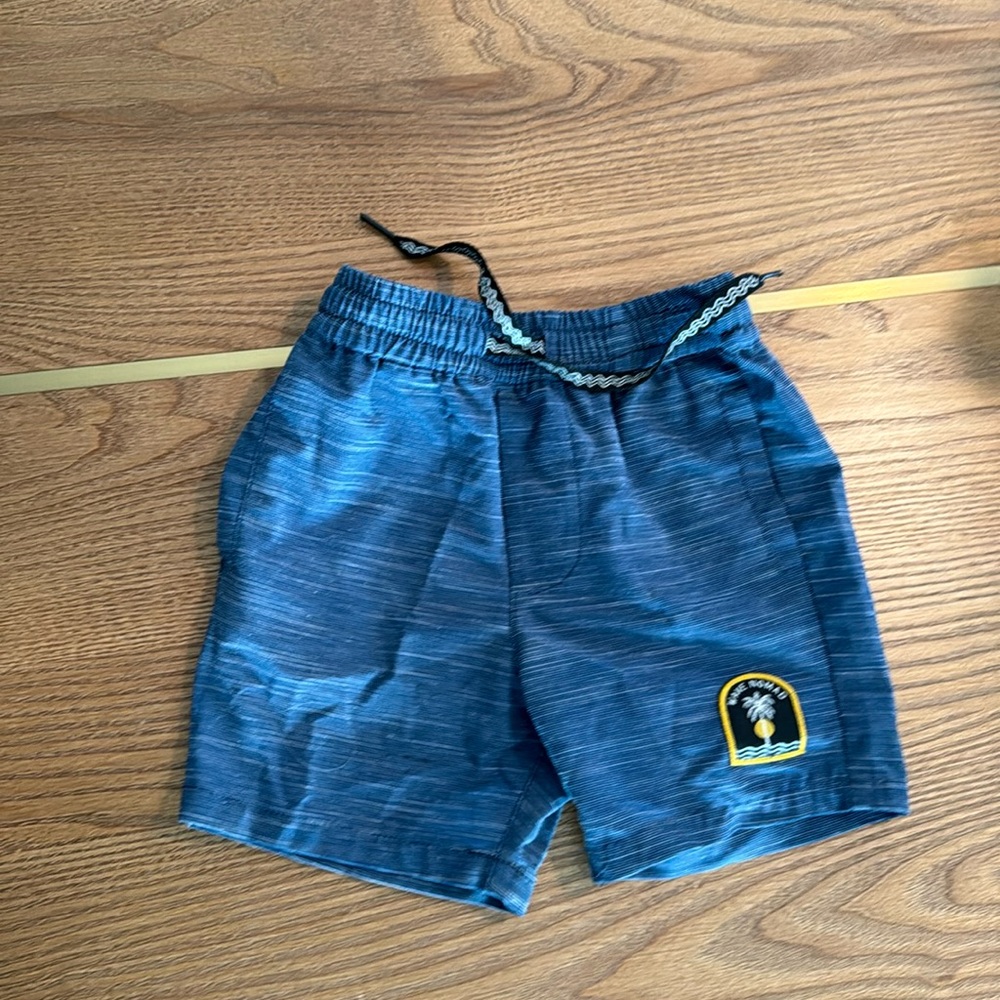 Fast drying shorts